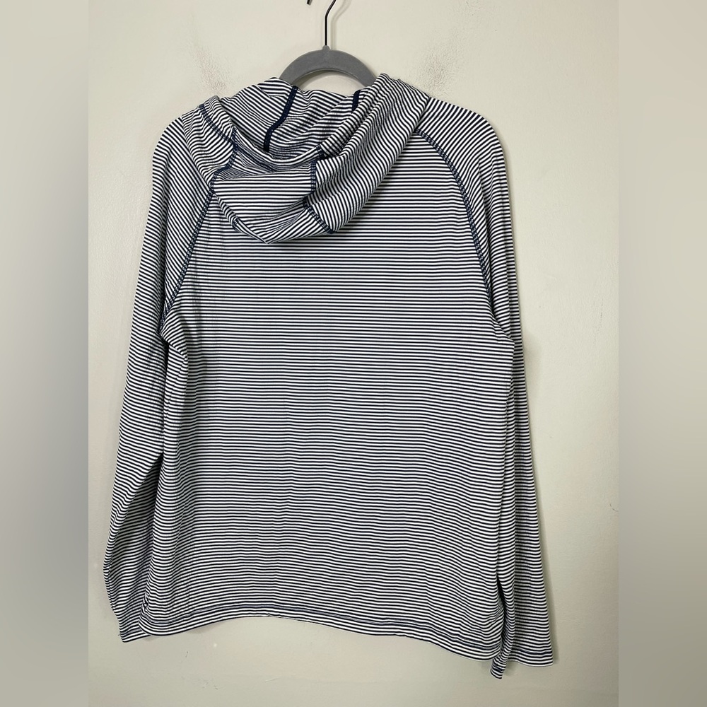 Rhone Men's Seersucker Camp Hoodie in navy blue and white stripe M - Picture 8 of 12